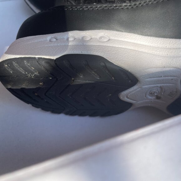 Boxed Easy Spirit Women's Traveltime Slip-On Mule / Black Mesh Mules - SIZE 10M - Picture 8 of 15